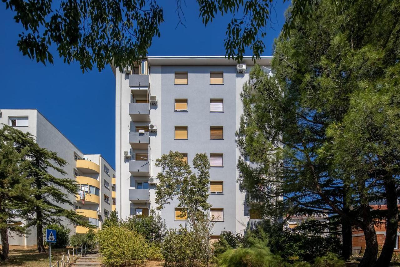 Blue Allure Apartment Rijeka Exteriör bild